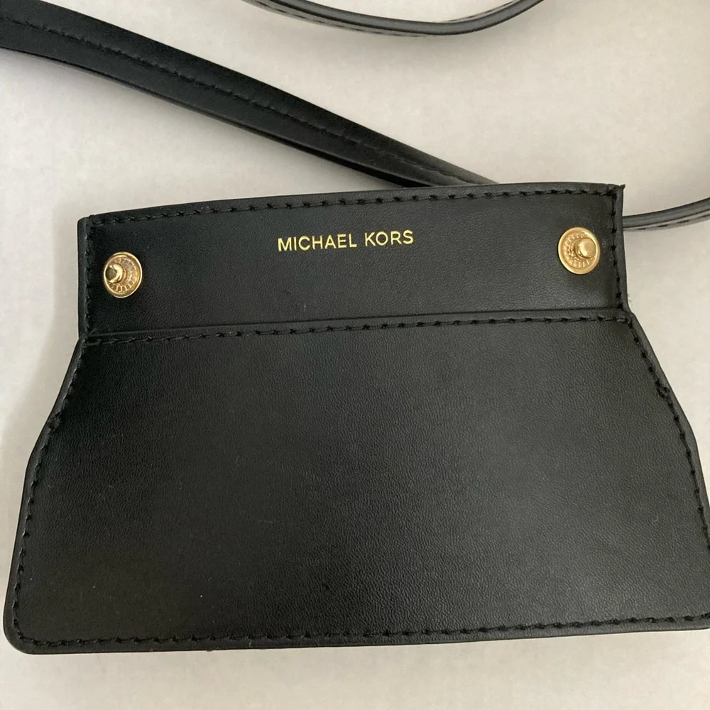 Michael Kors mercer gallery convertible small bucket bag - Picture 7 of 16